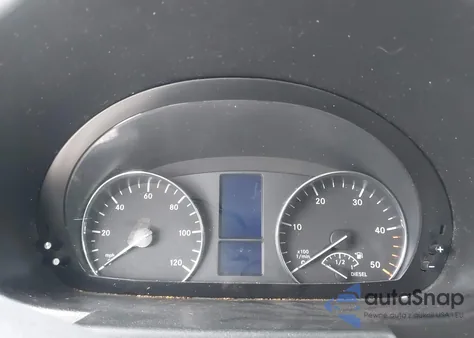 2017 Mercedes-Benz Sprinter 2500 Standard Roof V6 z USA, uszkodzony, nr VIN WD3PE7CD3HP520388